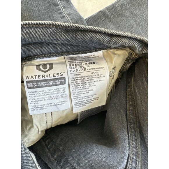 Levis 501 S Jeans Womens 26 Black Skinny Premium Denim Button Fly Distressed - Picture 5 of 8